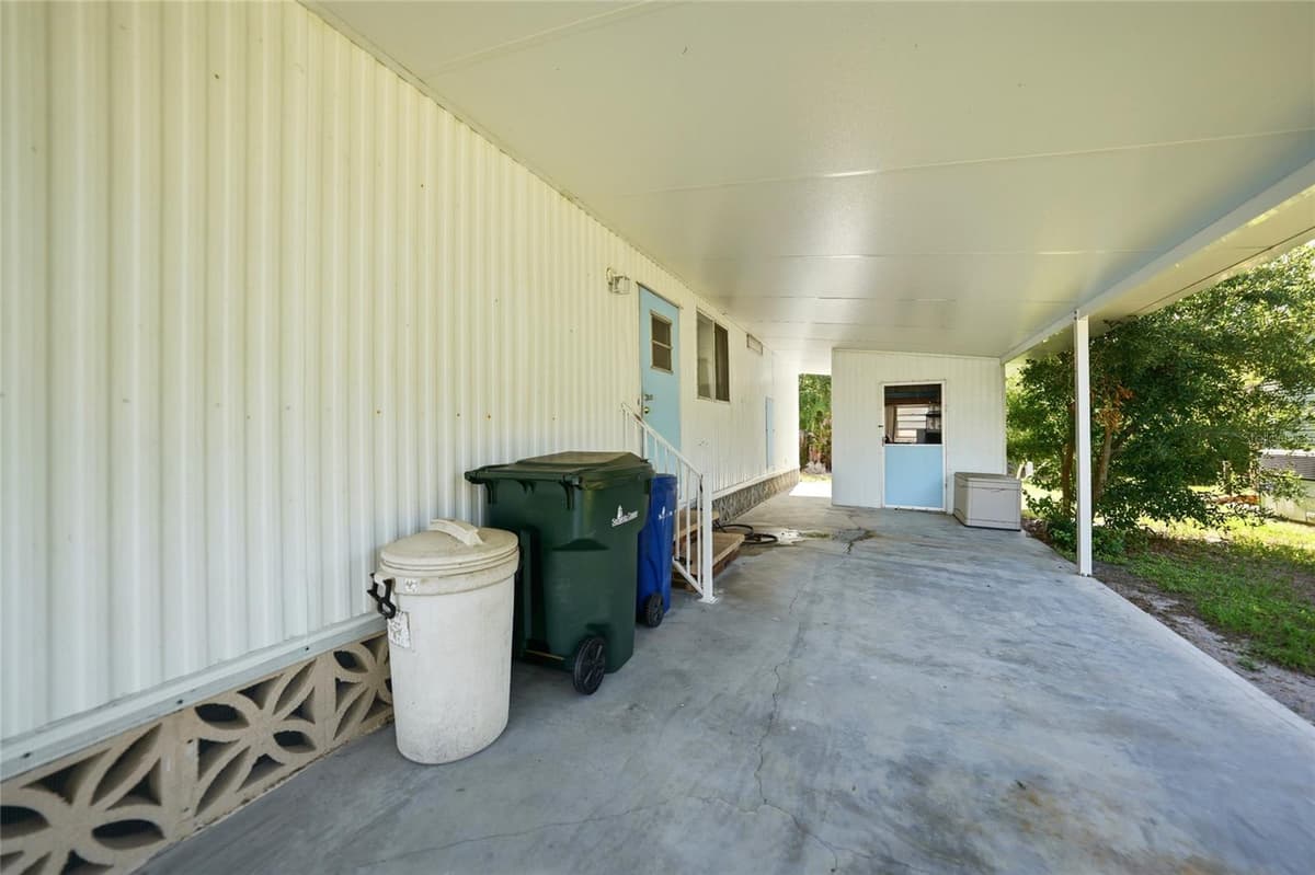 195 FIJI CIRCLE — photo 24 of 51