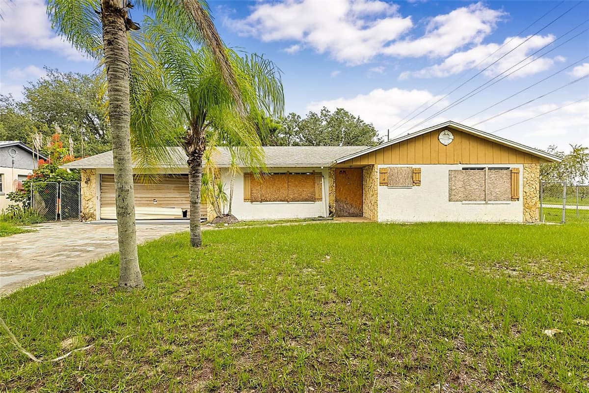 4830 COCO PALM DRIVE — photo 1 of 26