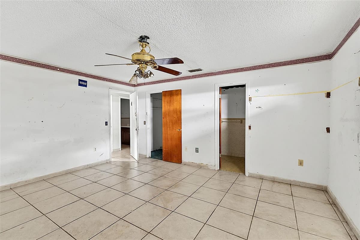 4830 COCO PALM DRIVE — photo 14 of 26