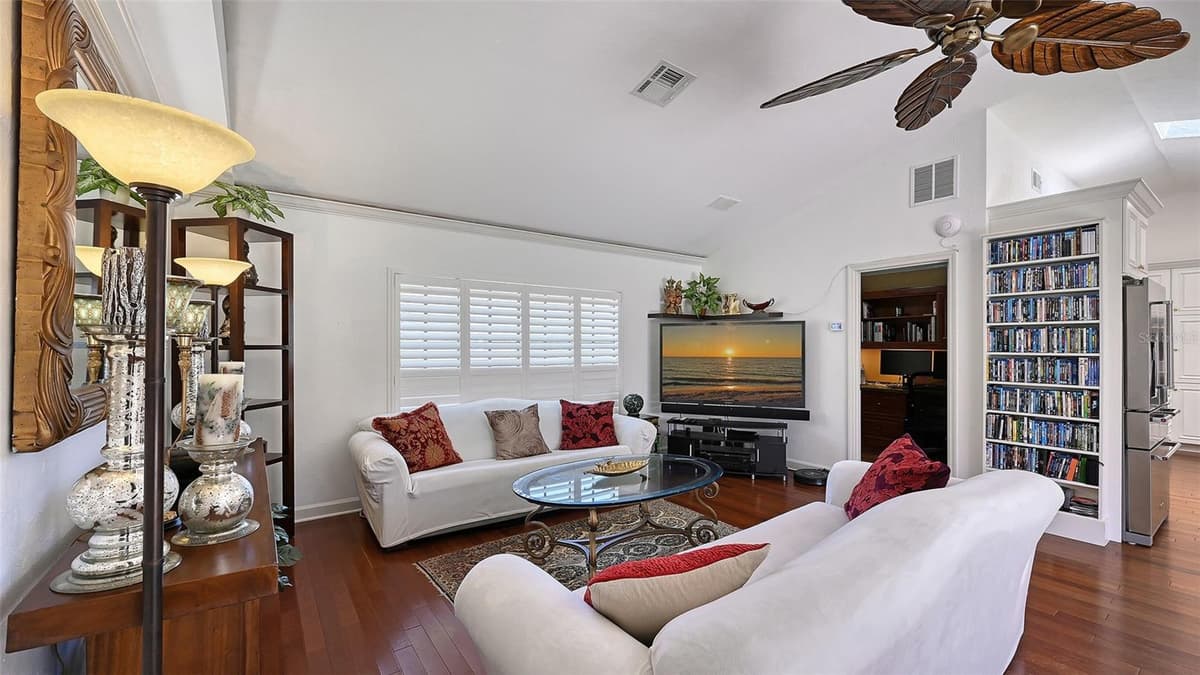 1109 DELACROIX CIRCLE — photo 26 of 80
