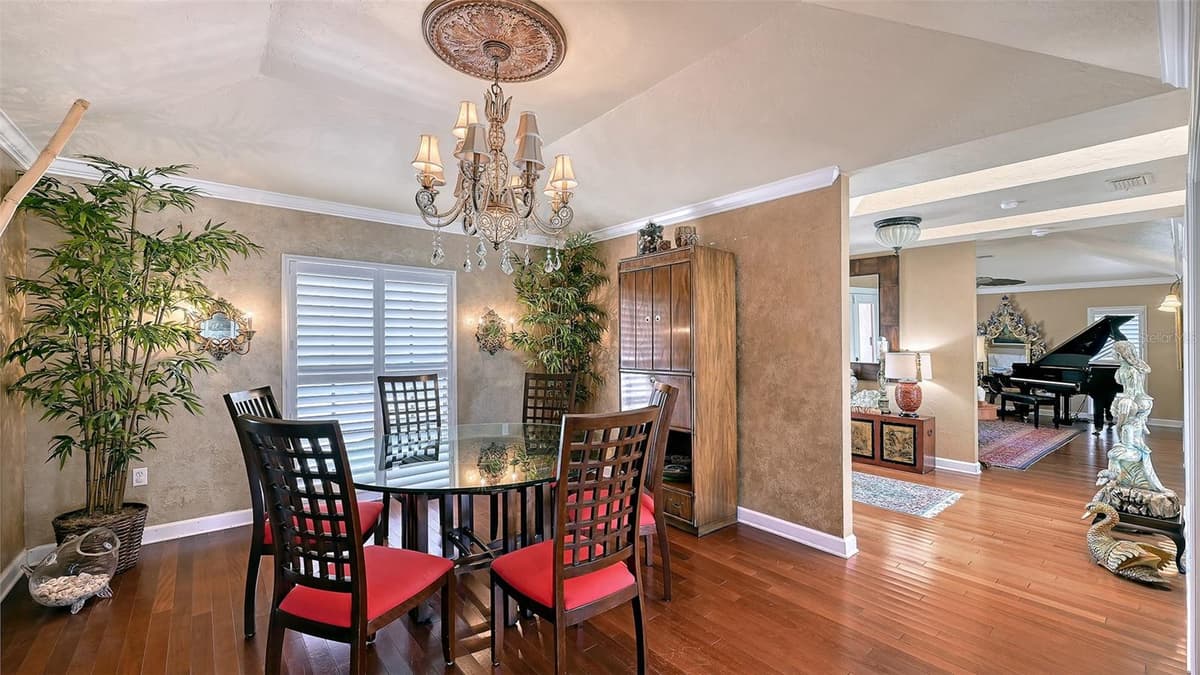 1109 DELACROIX CIRCLE — photo 11 of 80