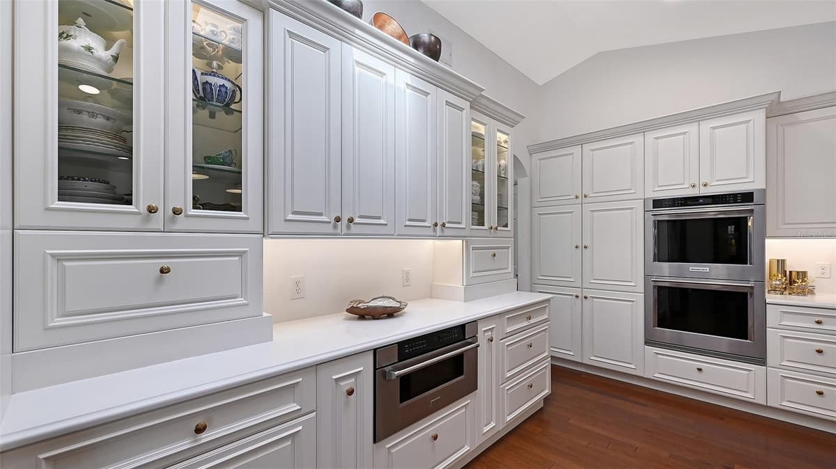 1109 DELACROIX CIRCLE — photo 21 of 80