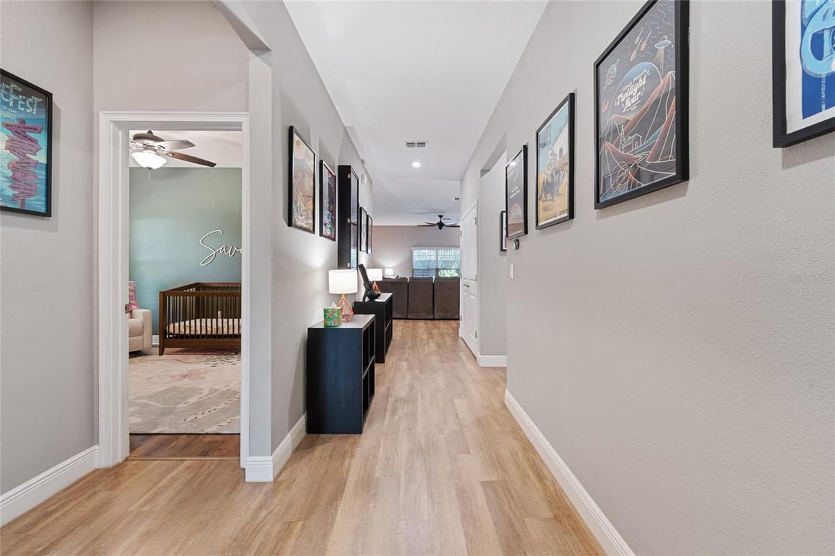 504 14TH STREET — photo 3 of 32