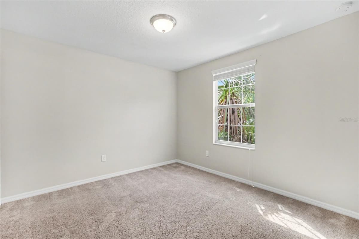 21087 PLEASANT PLAINS PARKWAY — photo 20 of 26