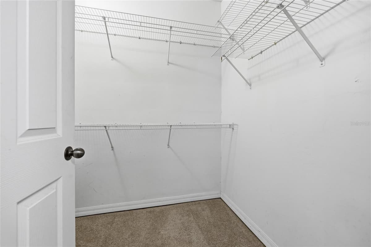 13200 NEWBERRY ROAD — photo 14 of 35