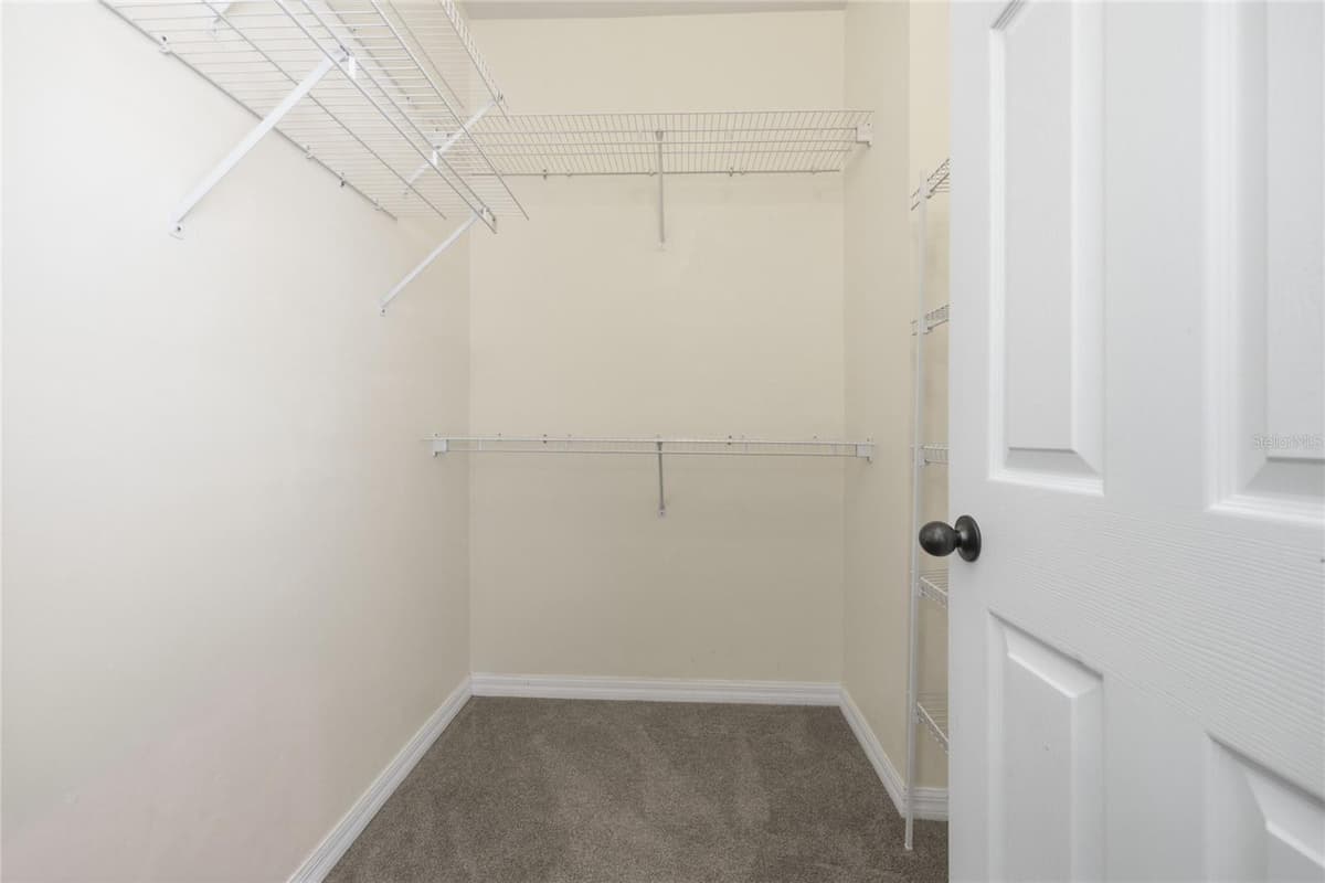 13200 NEWBERRY ROAD — photo 18 of 35
