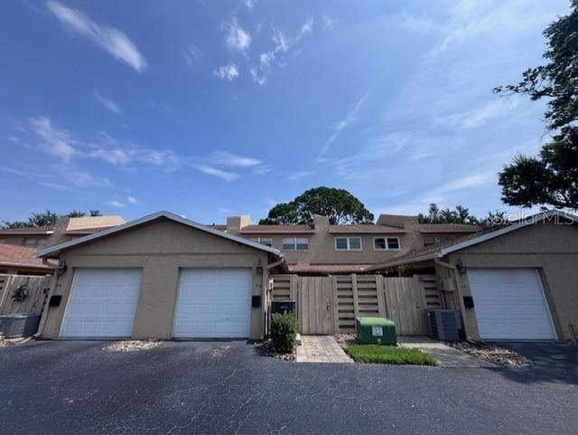 916 PARK LAKE CIRCLE — photo 14 of 18