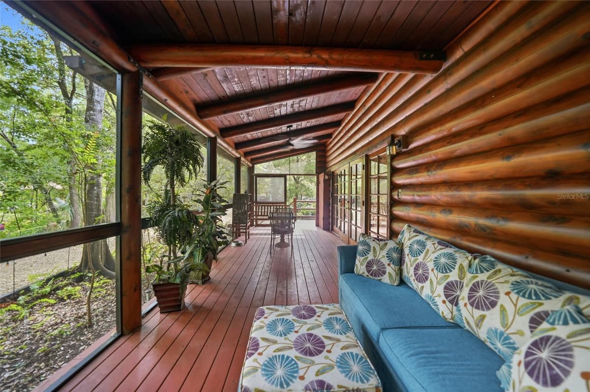 8199 PINOAK COURT — photo 26 of 53