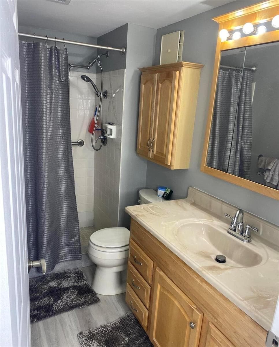 2465 WASHINGTON AVENUE — photo 18 of 31