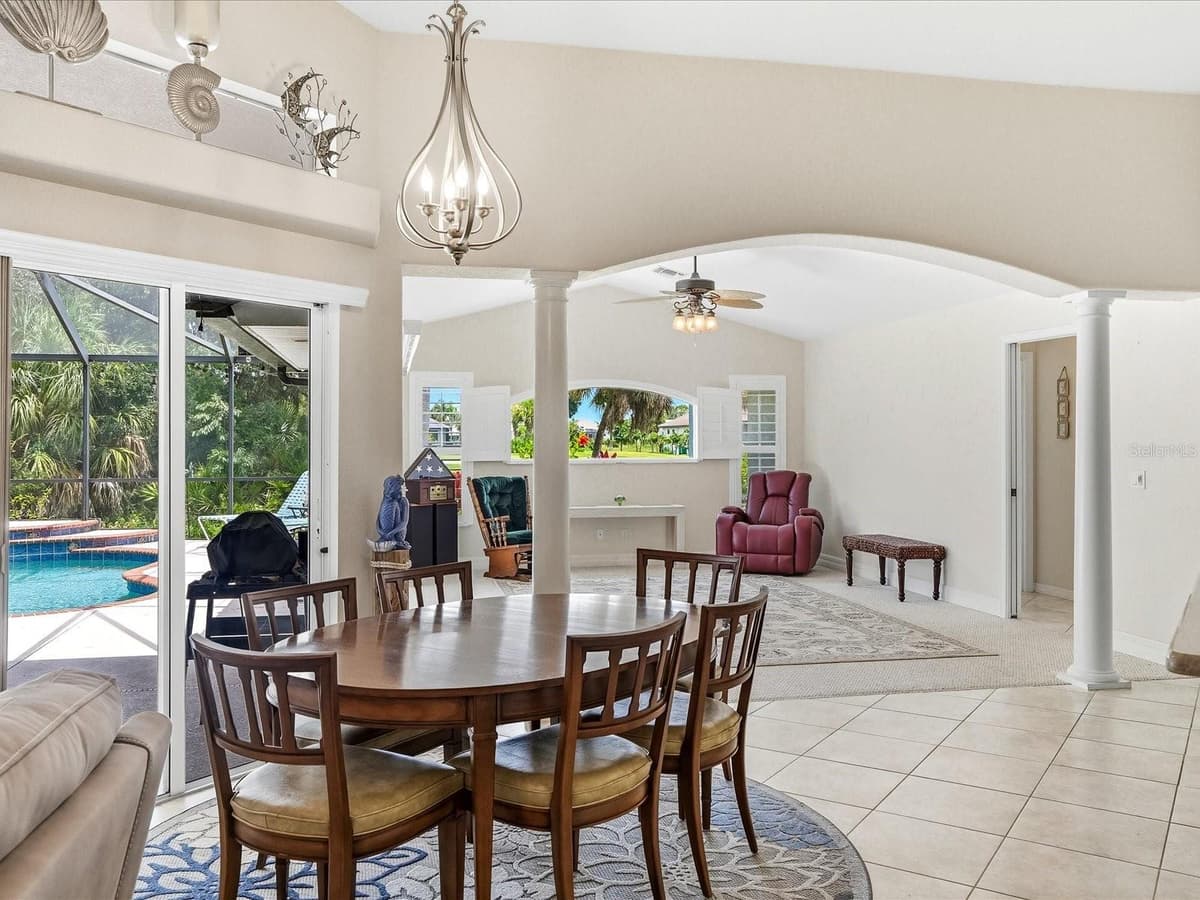 61 PINE VALLEY COURT — photo 17 of 55
