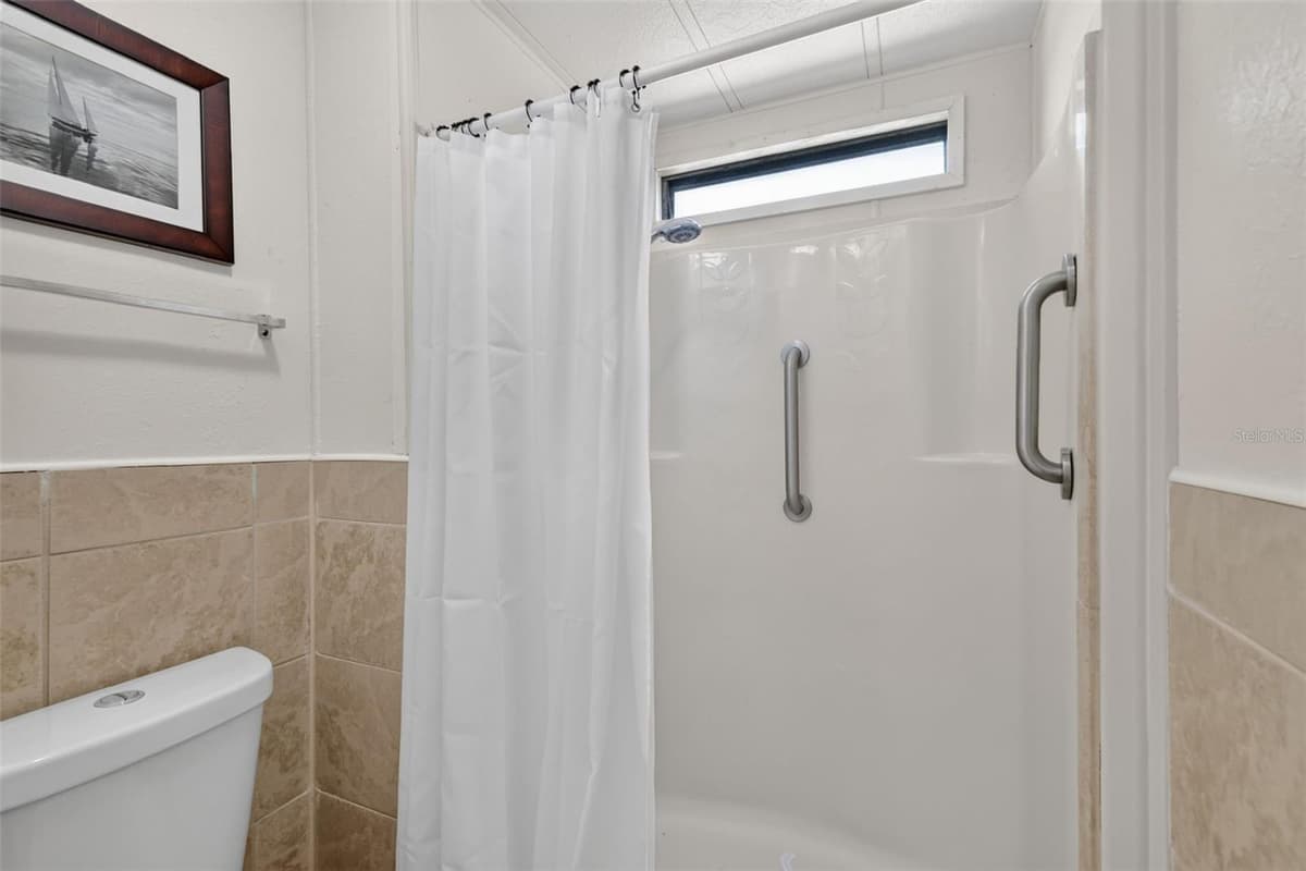 724 JASON DRIVE — photo 17 of 31
