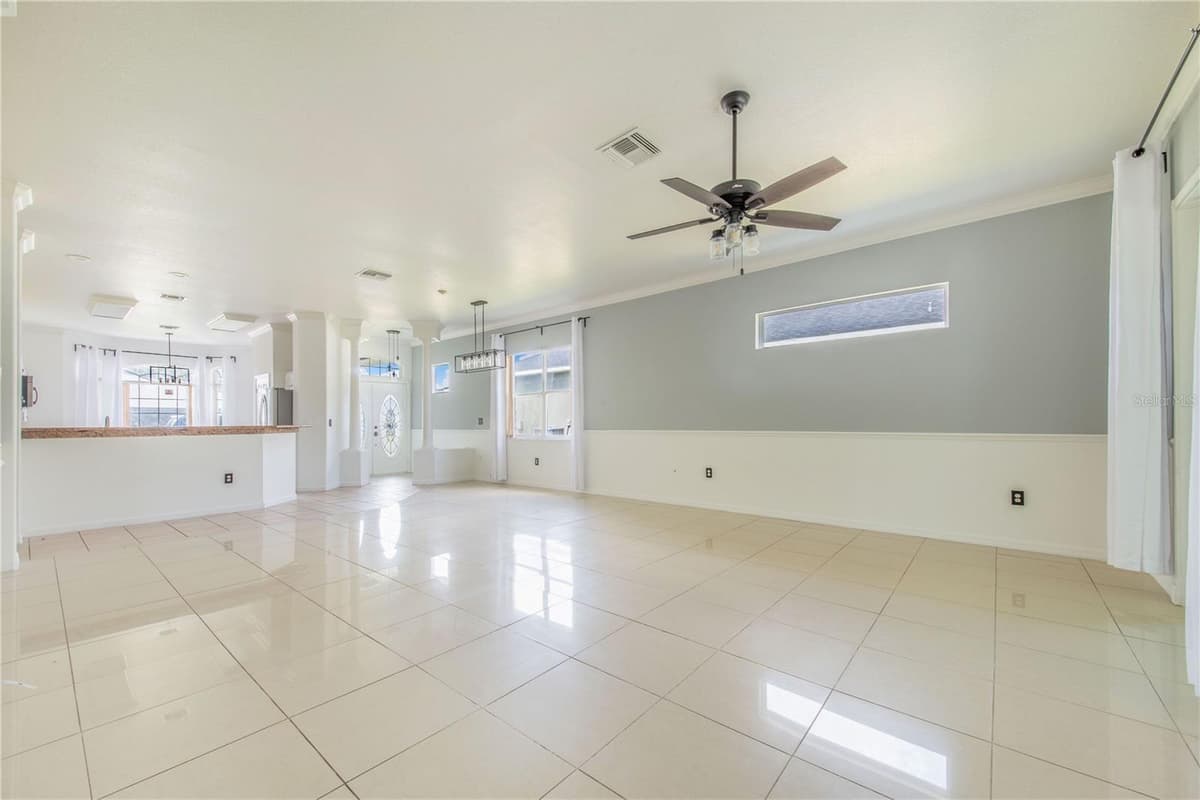 132 GOLF AIRE BOULEVARD — photo 13 of 39
