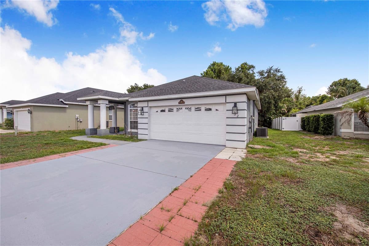 132 GOLF AIRE BOULEVARD — photo 4 of 39