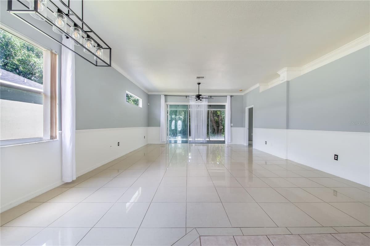 132 GOLF AIRE BOULEVARD — photo 8 of 39