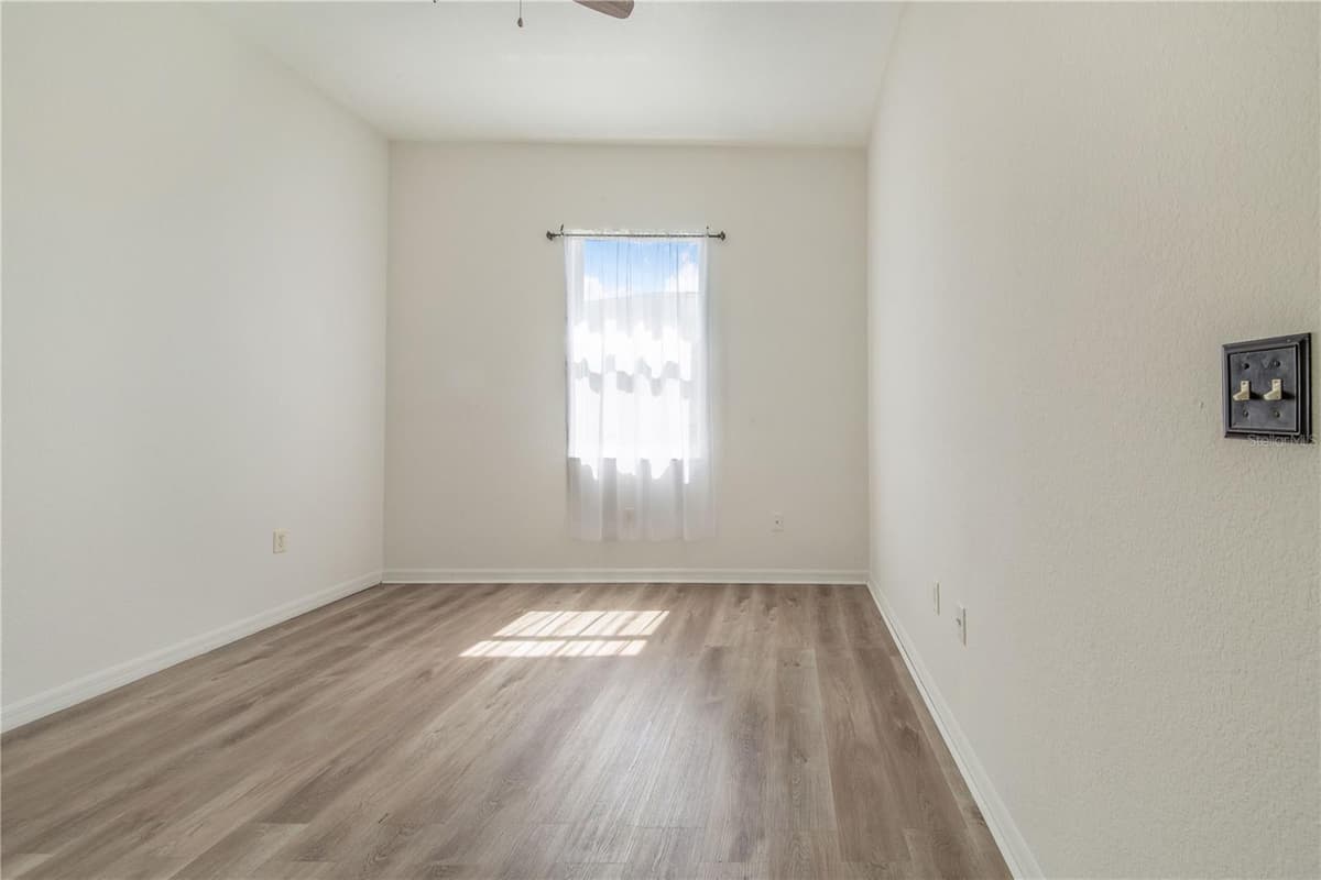 132 GOLF AIRE BOULEVARD — photo 25 of 39