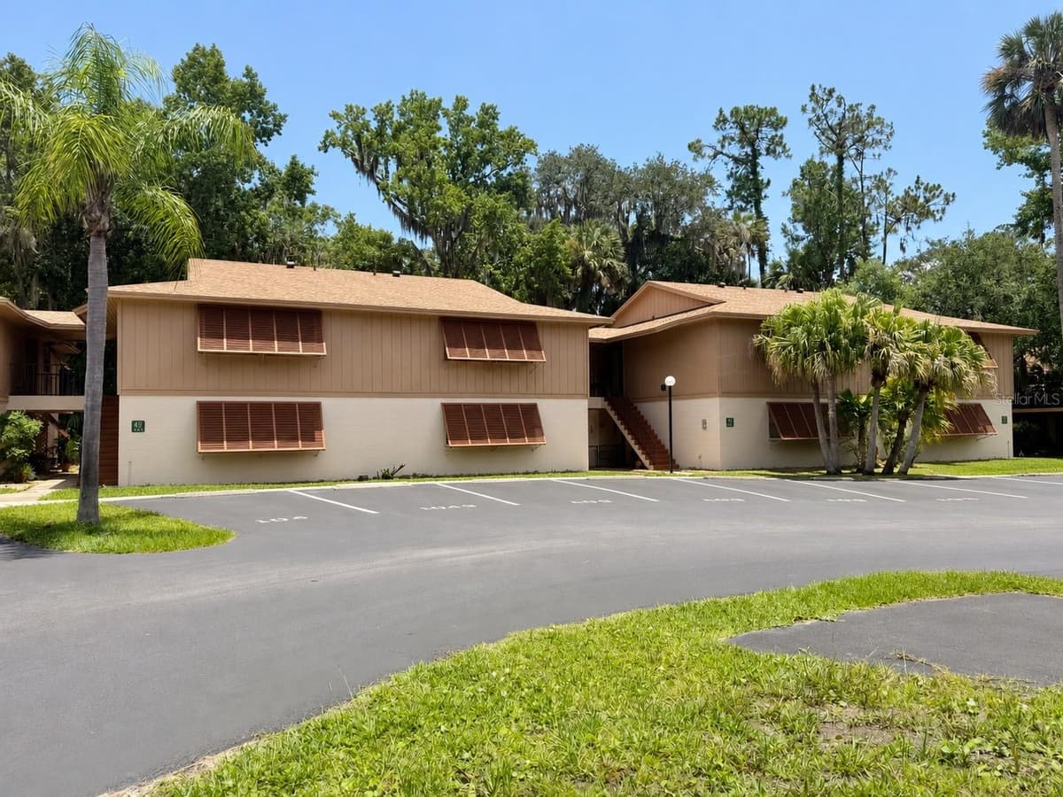 100 SWEETGUM WOODS COURT — photo 1 of 22