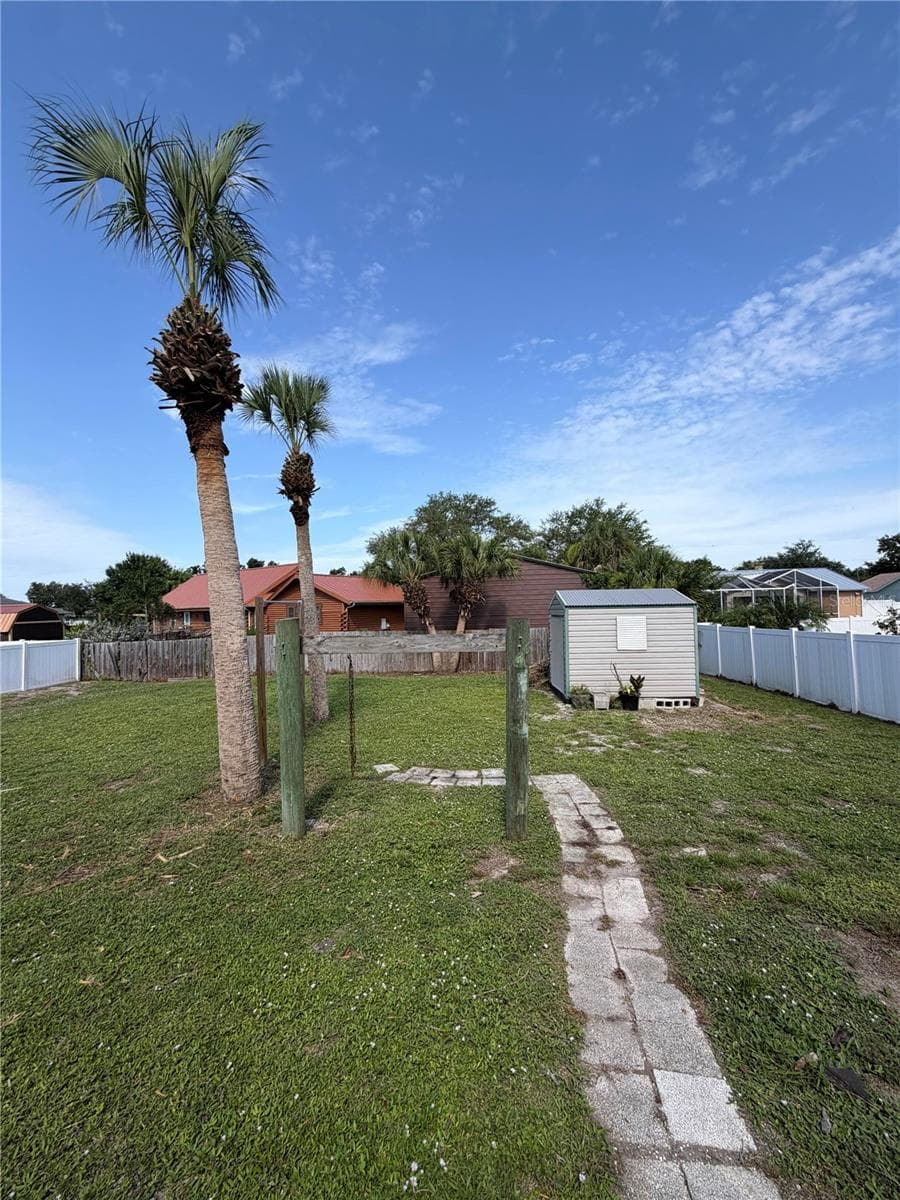 11748 OCEANSPRAY BOULEVARD — photo 19 of 21