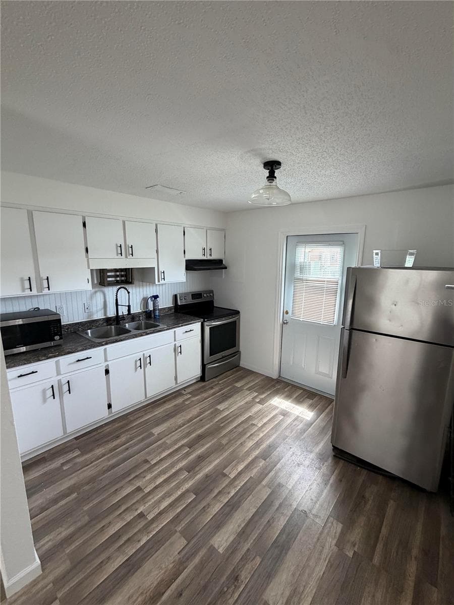 11748 OCEANSPRAY BOULEVARD — photo 12 of 21