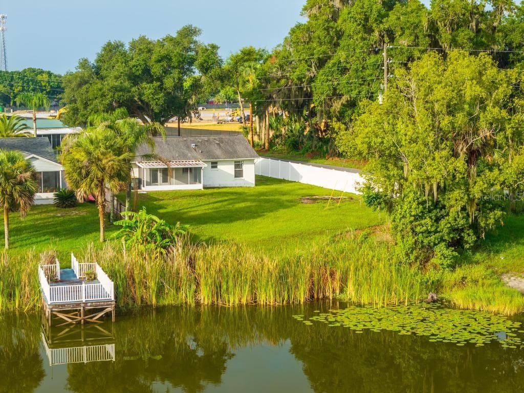 57 CAYMAN CIRCLE — photo 4 of 46