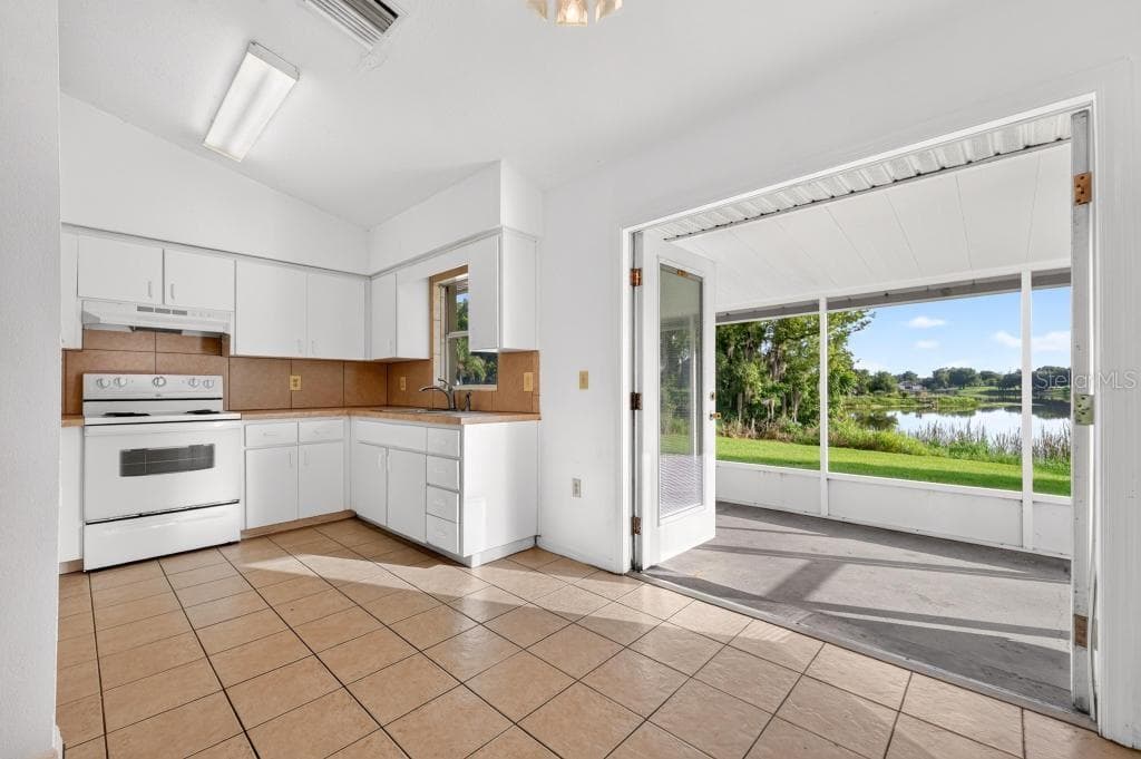 57 CAYMAN CIRCLE — photo 12 of 46