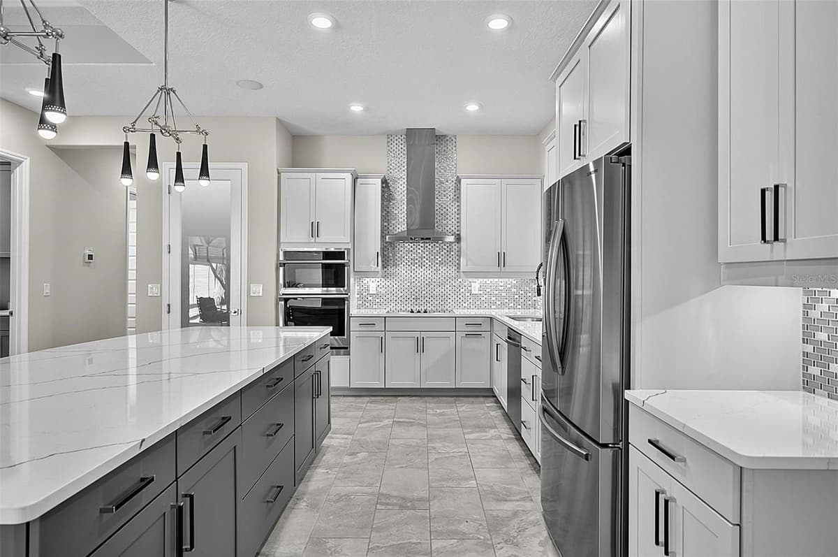 38 NEW LEATHERWOOD DRIVE — photo 3 of 95