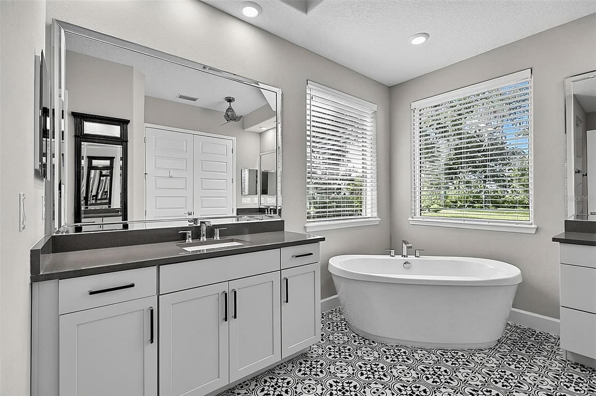 38 NEW LEATHERWOOD DRIVE — photo 4 of 95