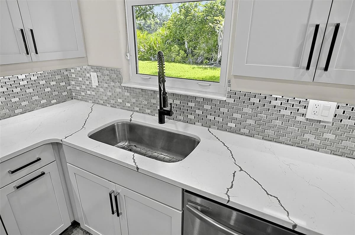 38 NEW LEATHERWOOD DRIVE — photo 20 of 95