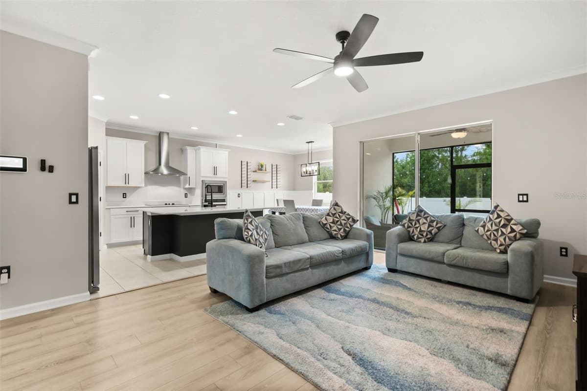 726 PORTER RYE AVENUE — photo 9 of 45