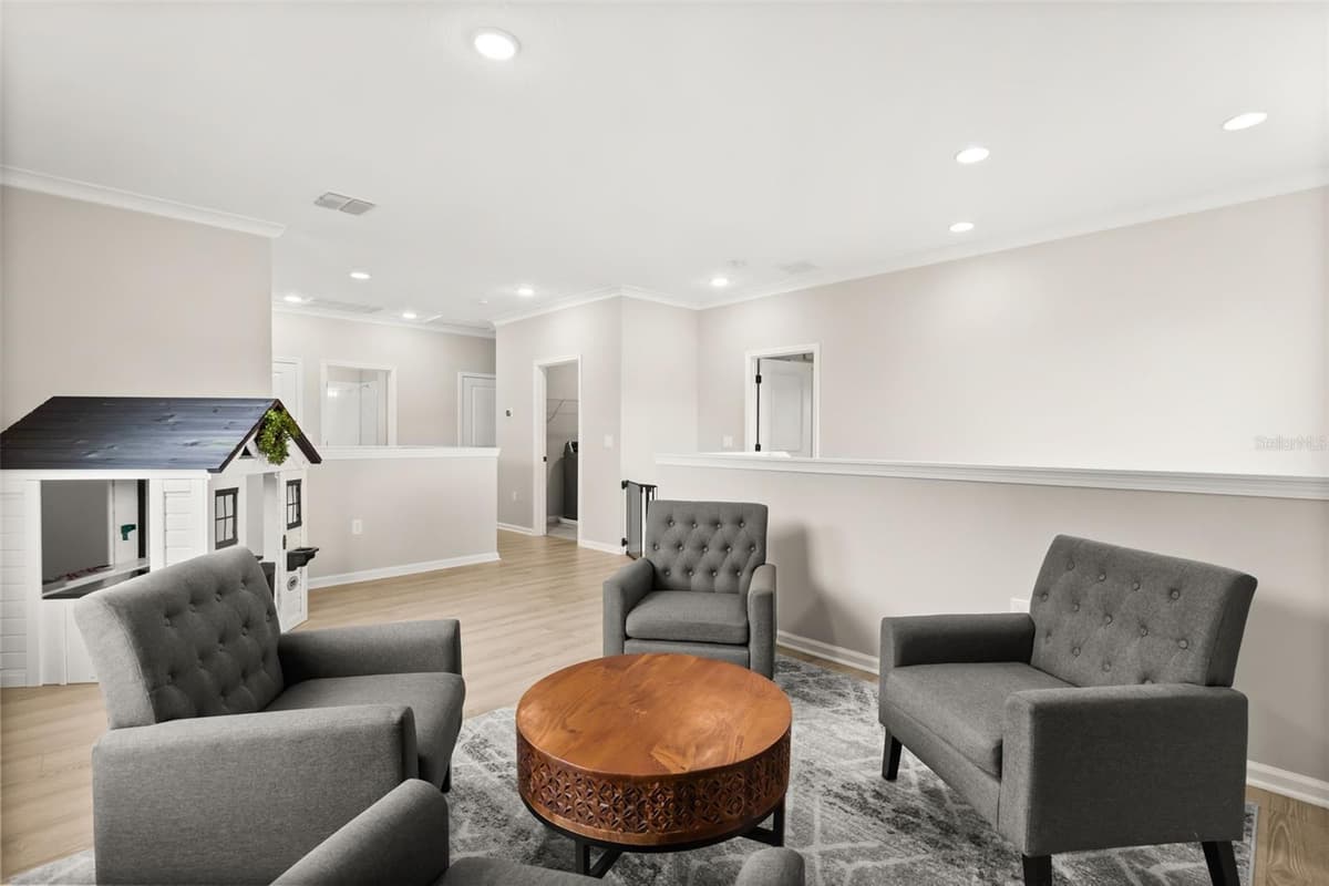 726 PORTER RYE AVENUE — photo 13 of 45