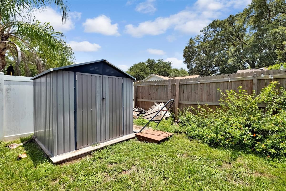 7412 HUMBOLDT AVENUE — photo 31 of 43