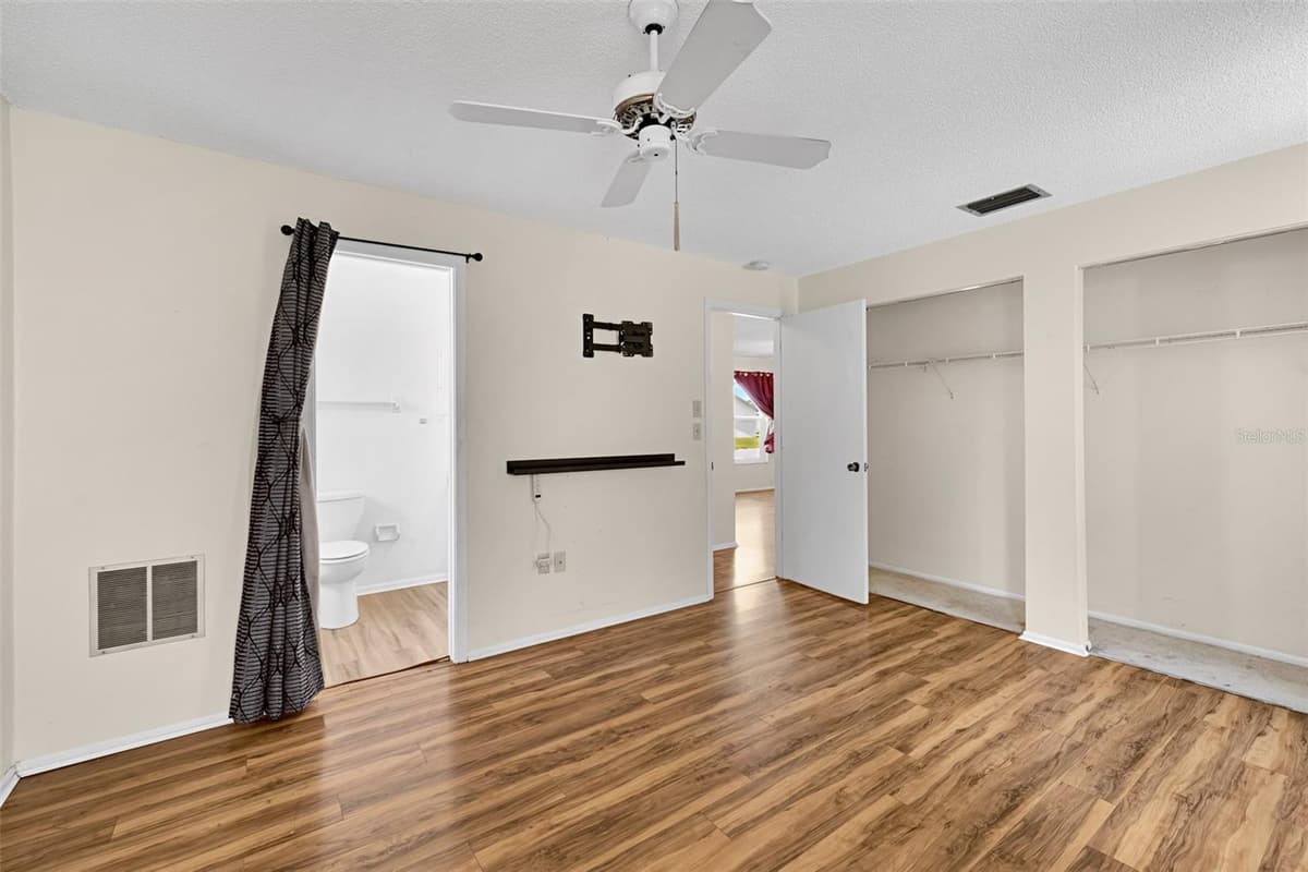 7412 HUMBOLDT AVENUE — photo 18 of 43