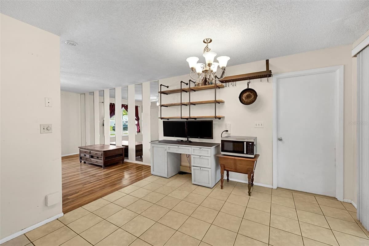 7412 HUMBOLDT AVENUE — photo 14 of 43