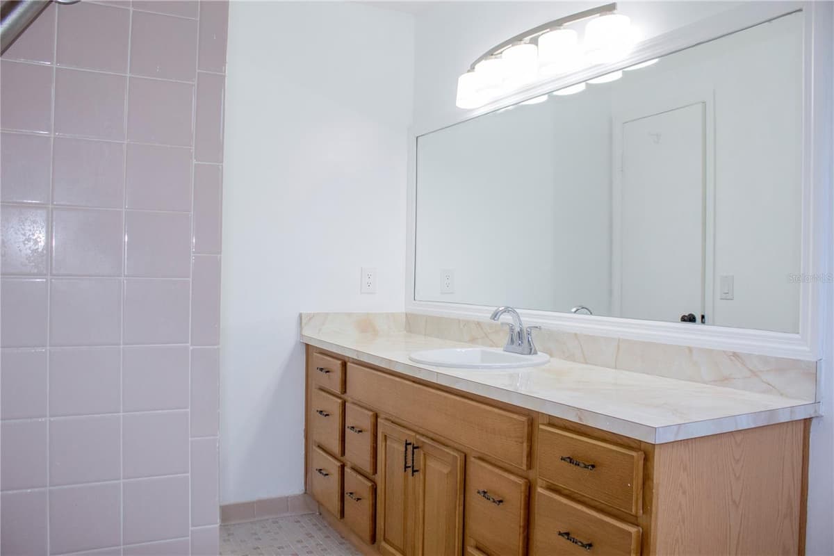 5245 FORT KING STREET STREET — photo 27 of 40