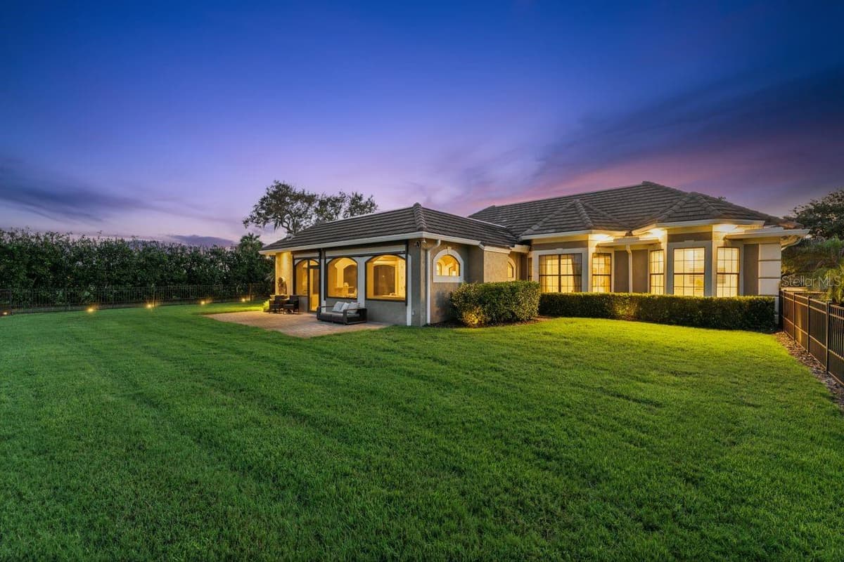 6127 TARAWOOD DRIVE — photo 84 of 98