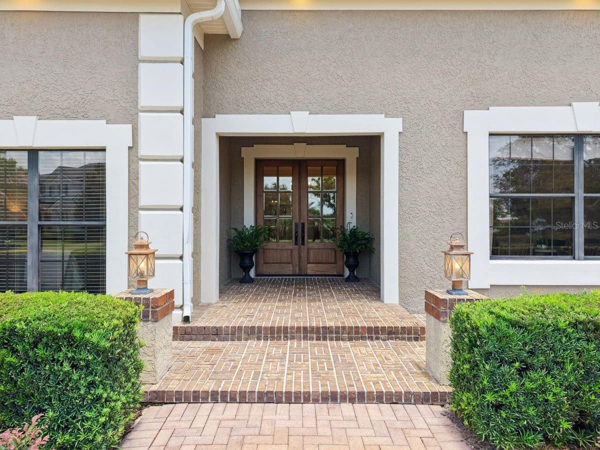 6127 TARAWOOD DRIVE — photo 3 of 98