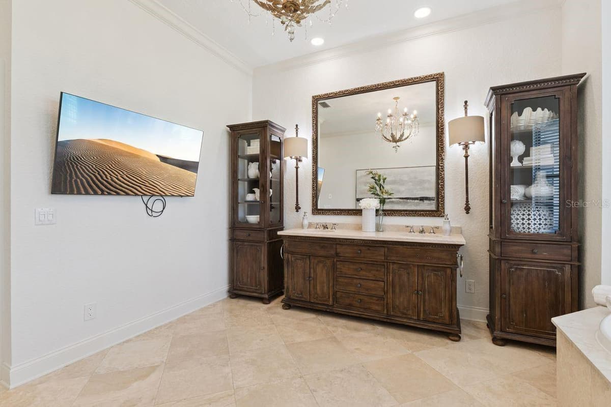 6127 TARAWOOD DRIVE — photo 30 of 98