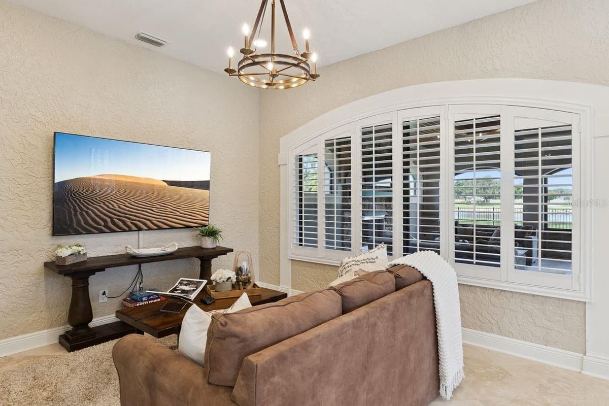 6127 TARAWOOD DRIVE — photo 26 of 98