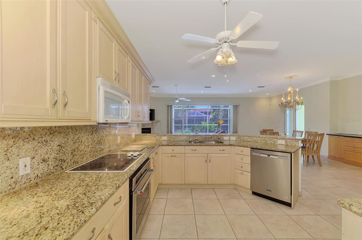 4708 SWEETMEADOW CIRCLE — photo 33 of 96