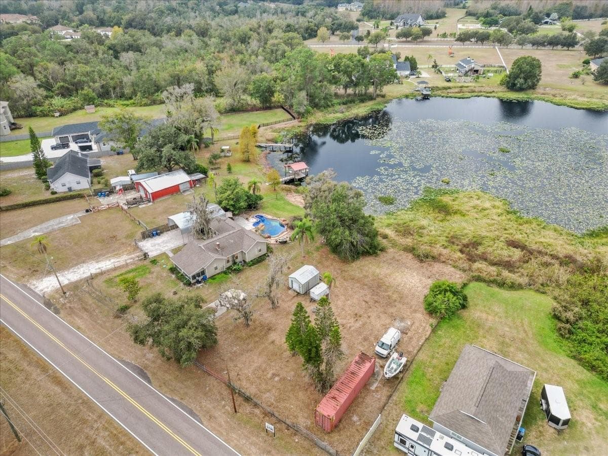 17524 BOY SCOUT ROAD — photo 3 of 3