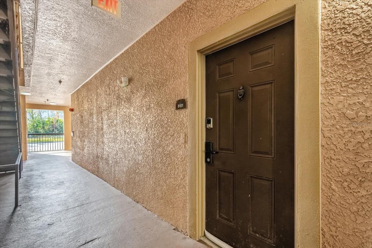 1351 TUSCAN TERRACE — photo 4 of 36