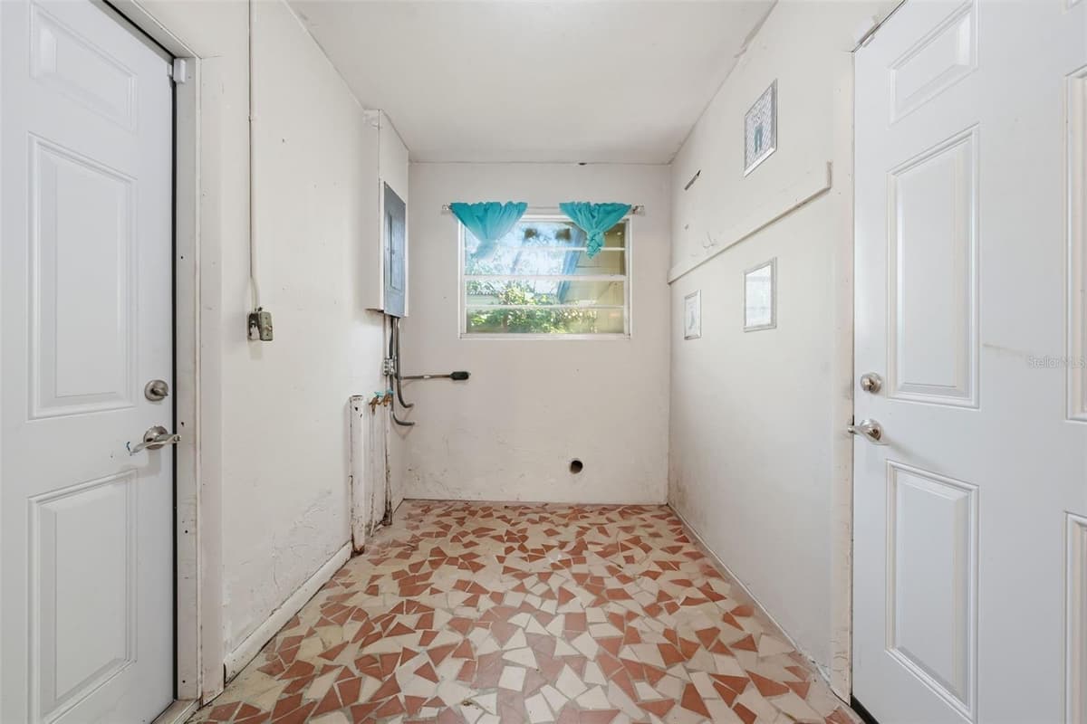 22526 62ND AVENUE — photo 36 of 46