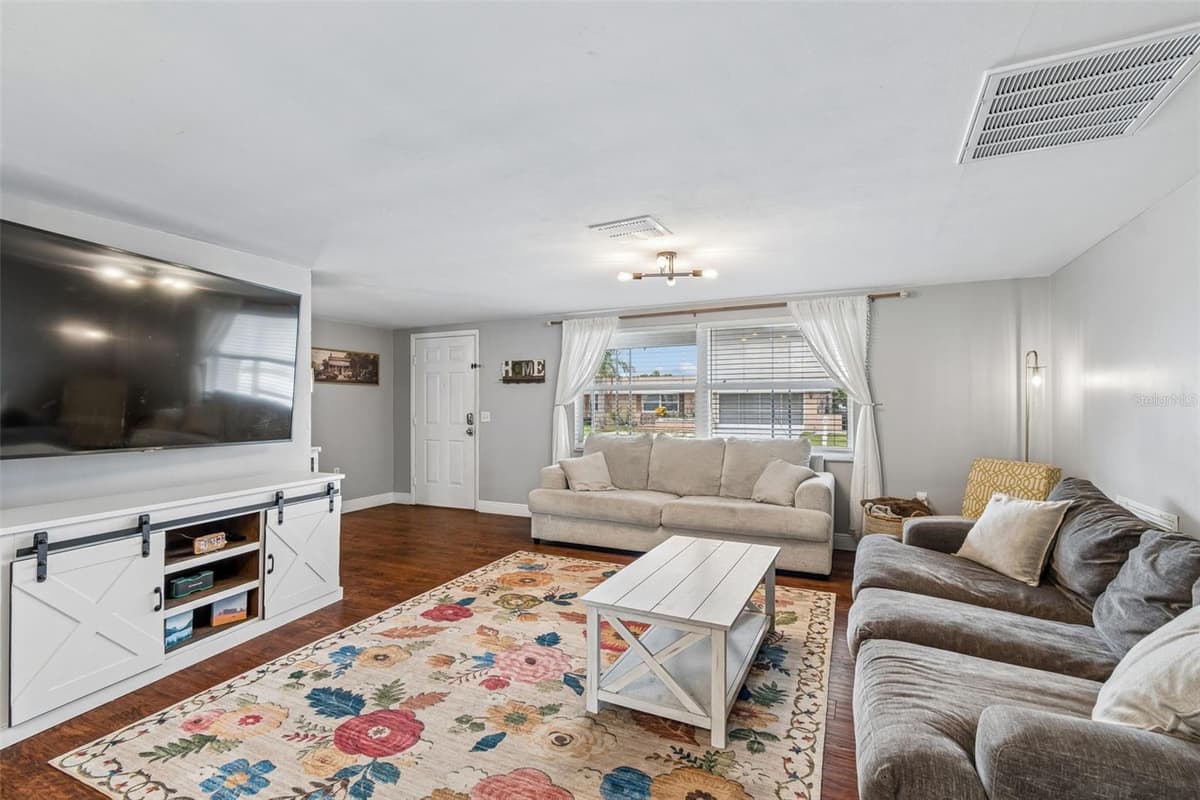 5915 OTIS DRIVE — photo 8 of 27