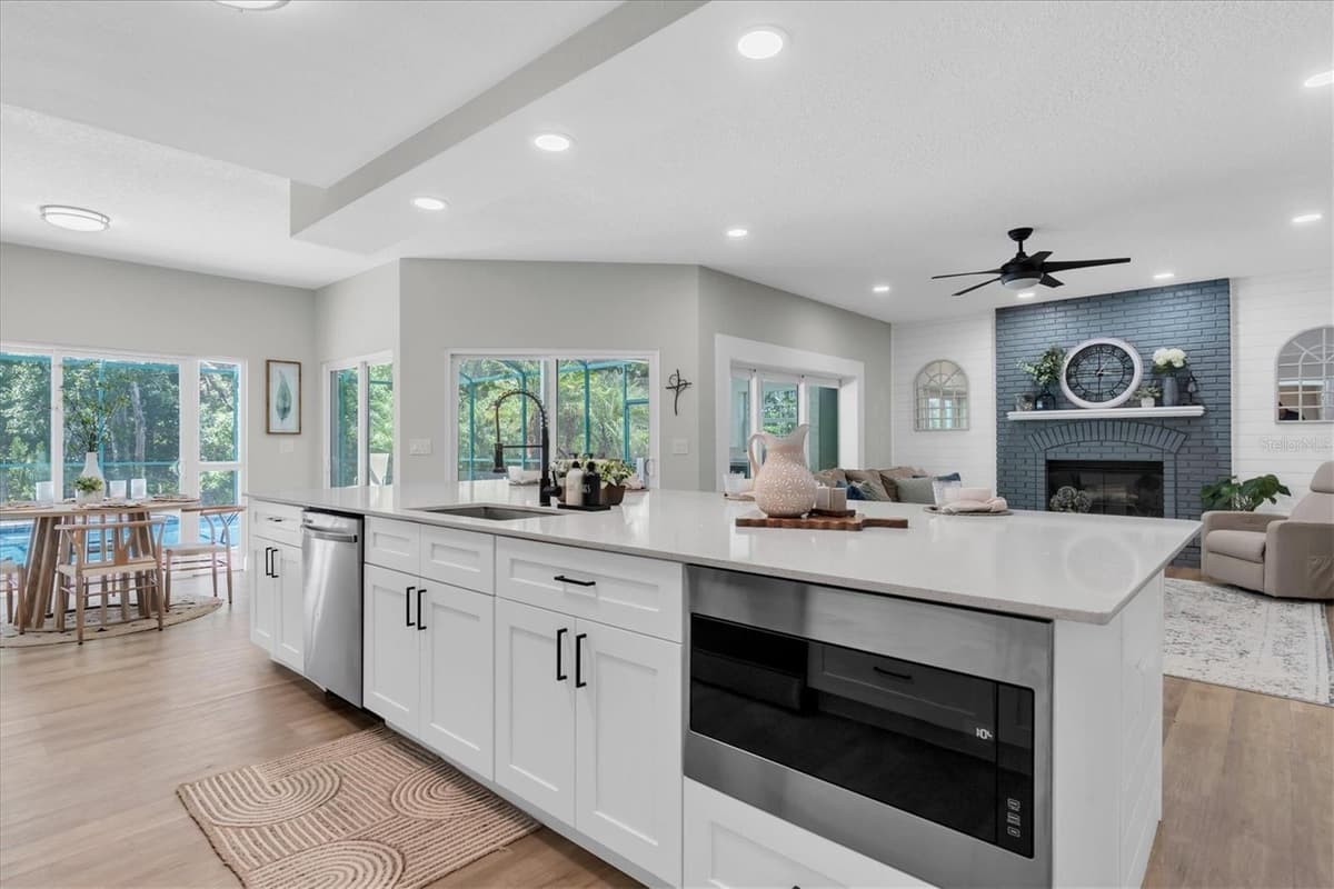 1625 PERCHERON DRIVE — photo 10 of 60