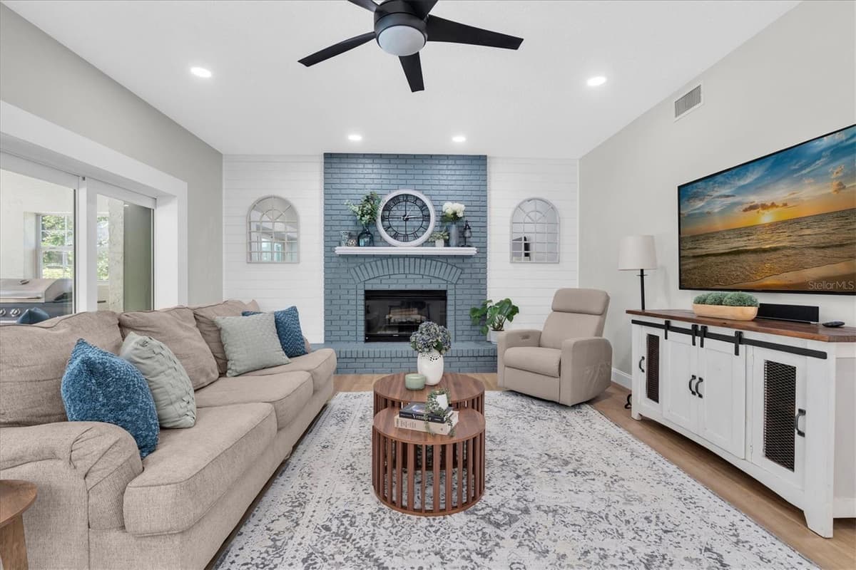 1625 PERCHERON DRIVE — photo 7 of 60