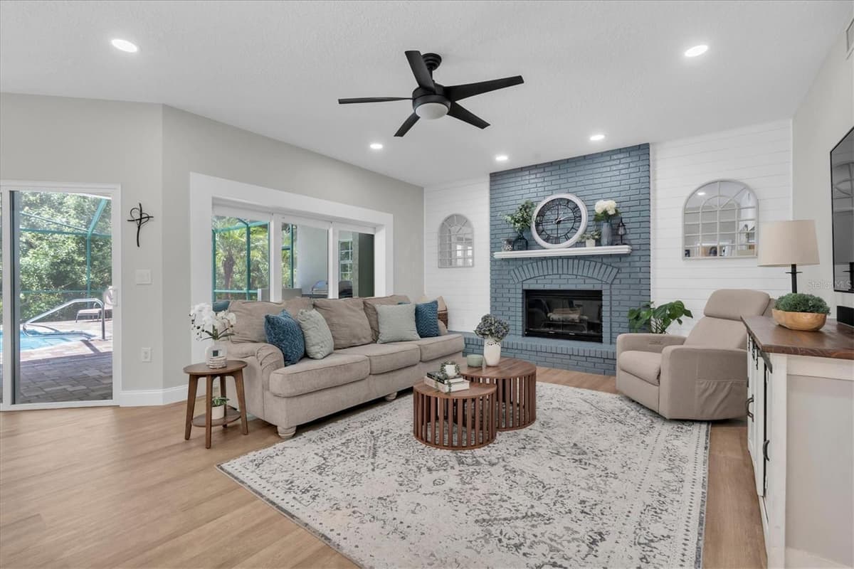 1625 PERCHERON DRIVE — photo 4 of 60