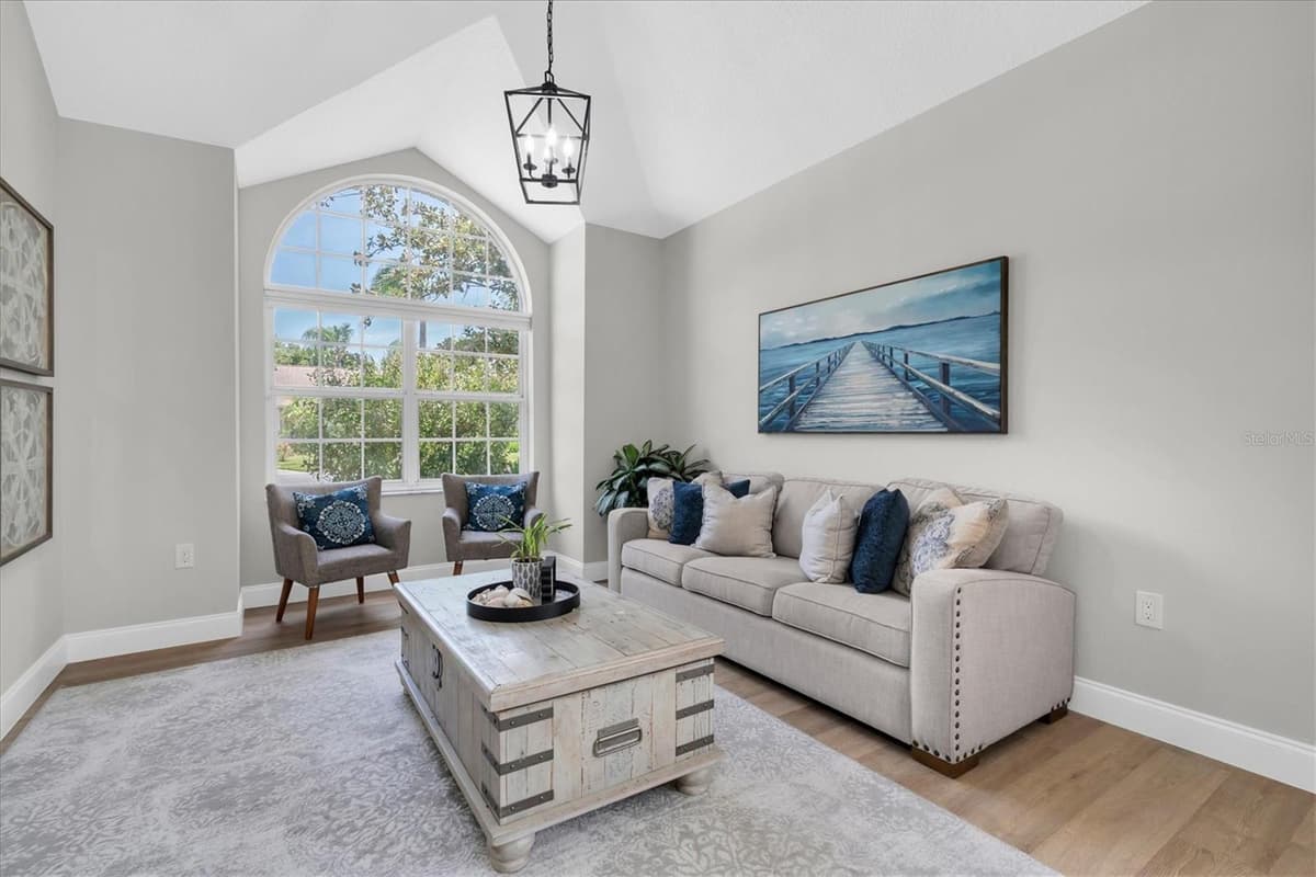 1625 PERCHERON DRIVE — photo 15 of 60