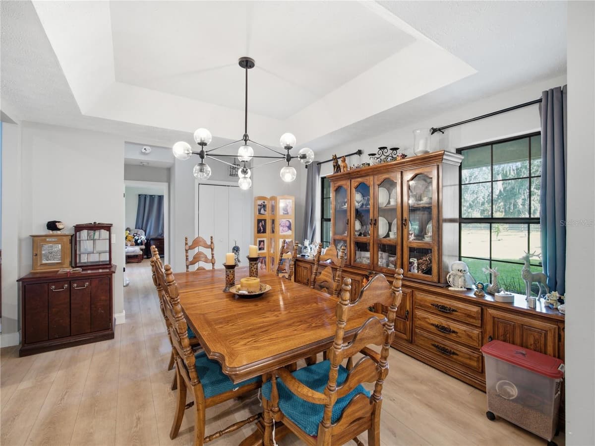 6820 TUSCAWILLA DRIVE — photo 9 of 33