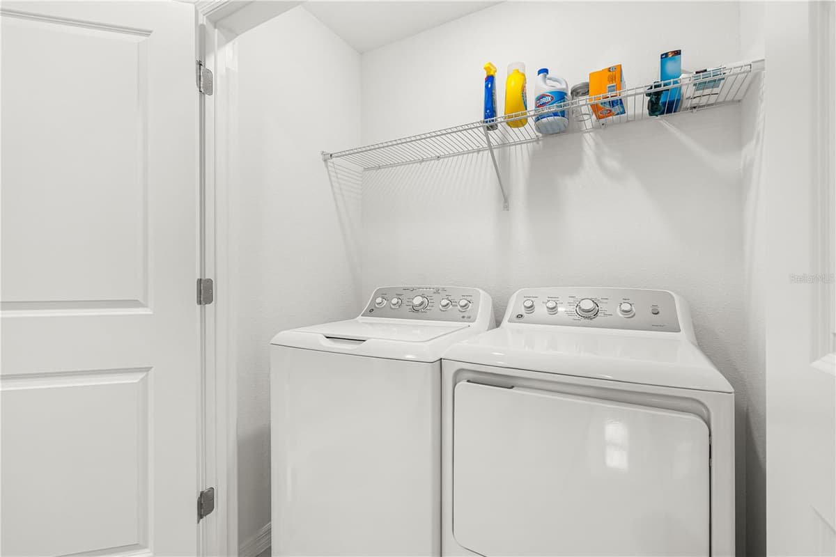 5848 BISCOTTI STREET — photo 14 of 27
