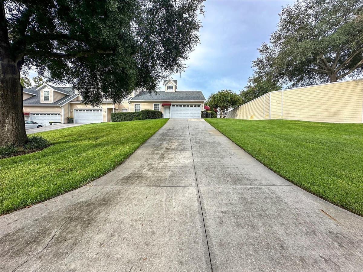 102 CARRICK BEND WAY — photo 33 of 47