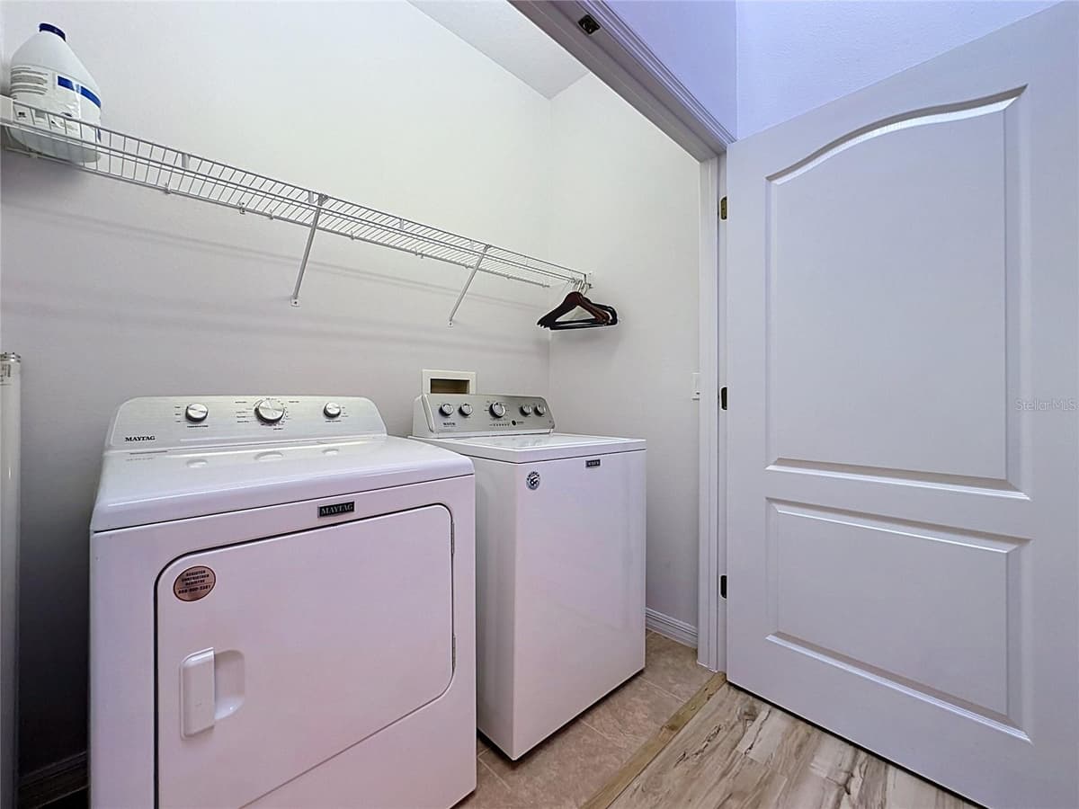 102 CARRICK BEND WAY — photo 19 of 47